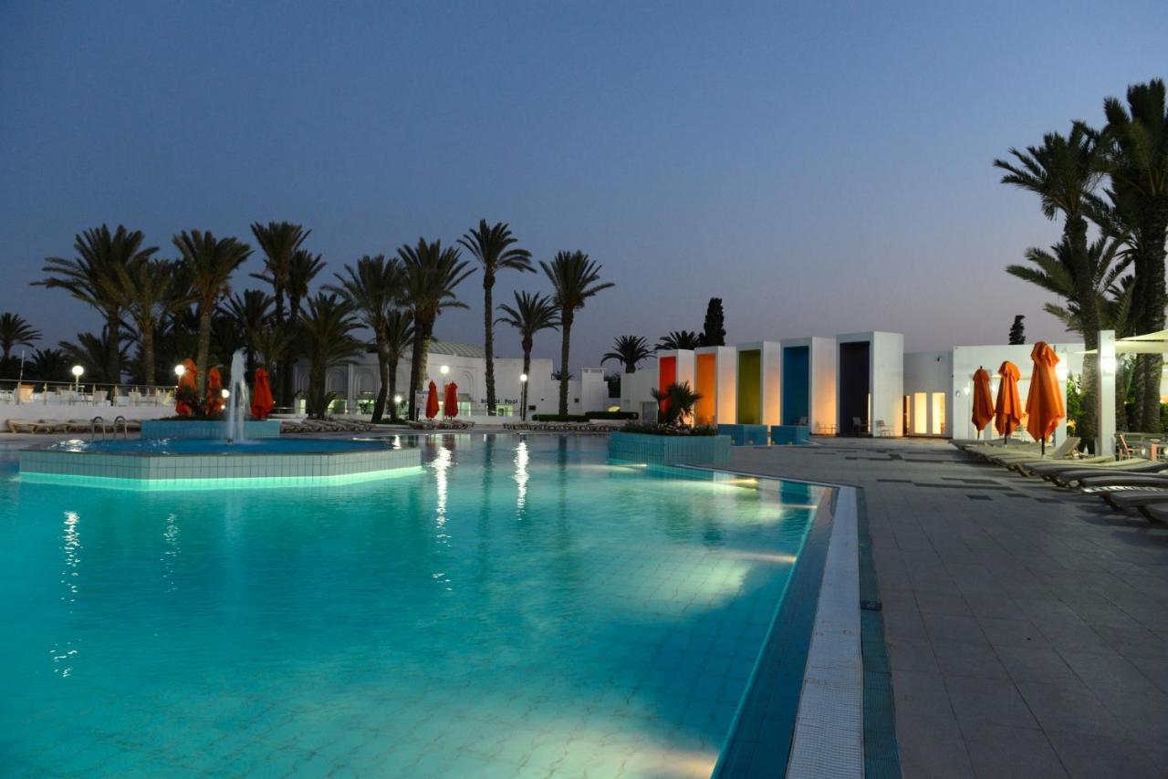 One Aqua Park Hotel 4*