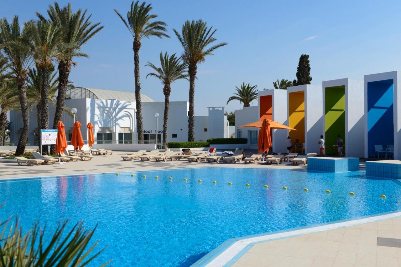 Hotel One Aqua Park 4*